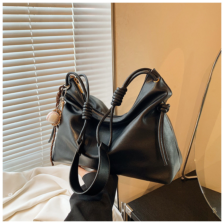 Large Capacity For Women's Autumn Winter New Versatile Shoulder Bag, Casual And Simple Commuting Dumpling Bag Designer Bags Handbags Women