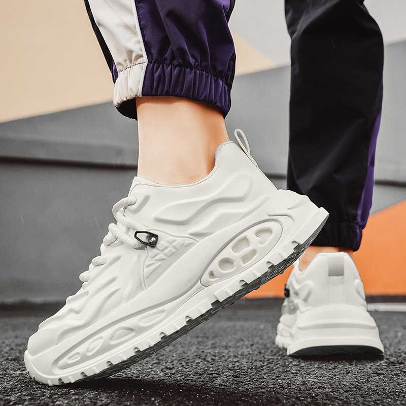 High Quality Mens shoes new autumn versatile niche thick soled youth casual sports height increasing dad trendy shoes T241126