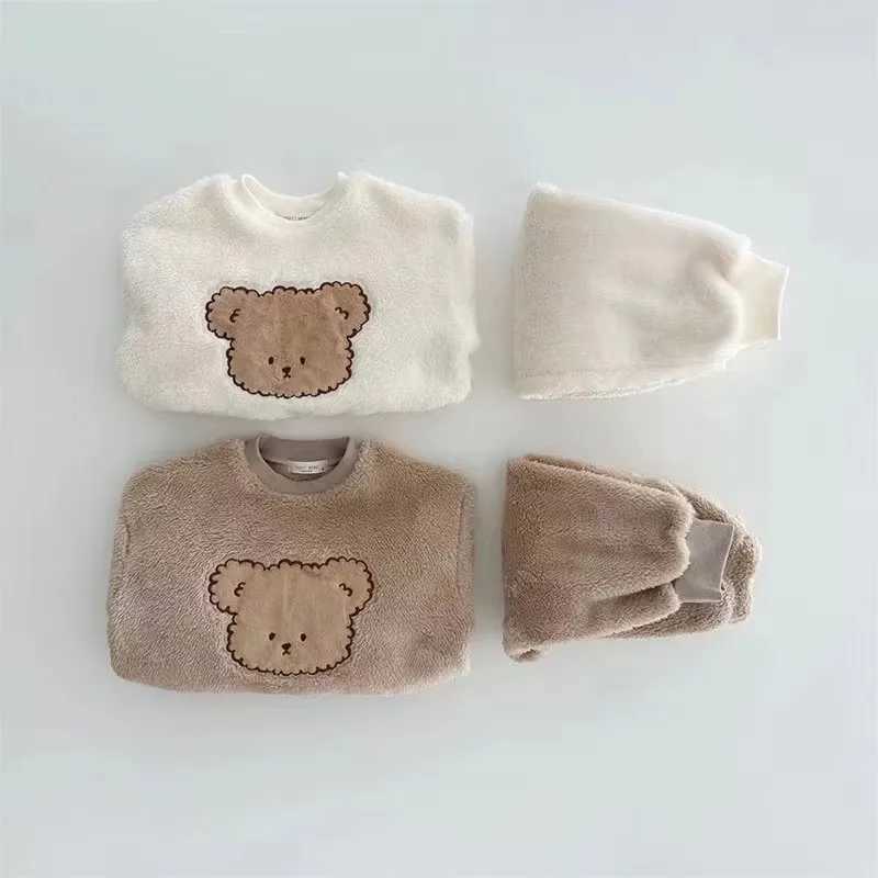 Clothing Sets 2024 new baby autumn and winter cartoon plush two-piece set male and female baby warm outing set bear cute T Z 2 4 6 8 H241126