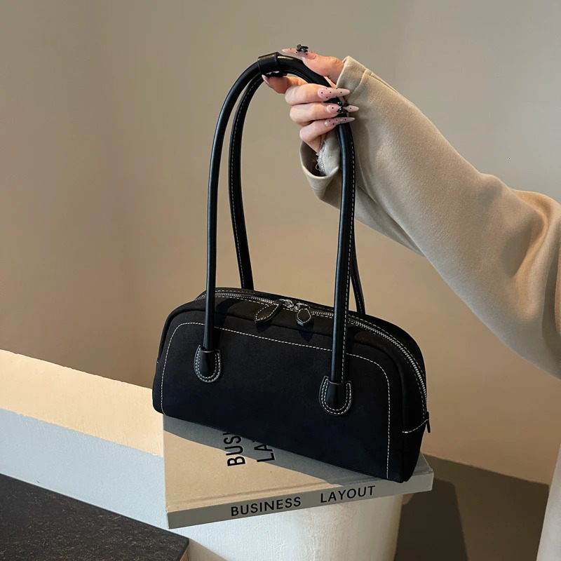 Retro Faux Suede Zipper Handbag High Quality Shoulder Bag for Women Solid Color Simple Commuting Underarm Chic Hobo 241125