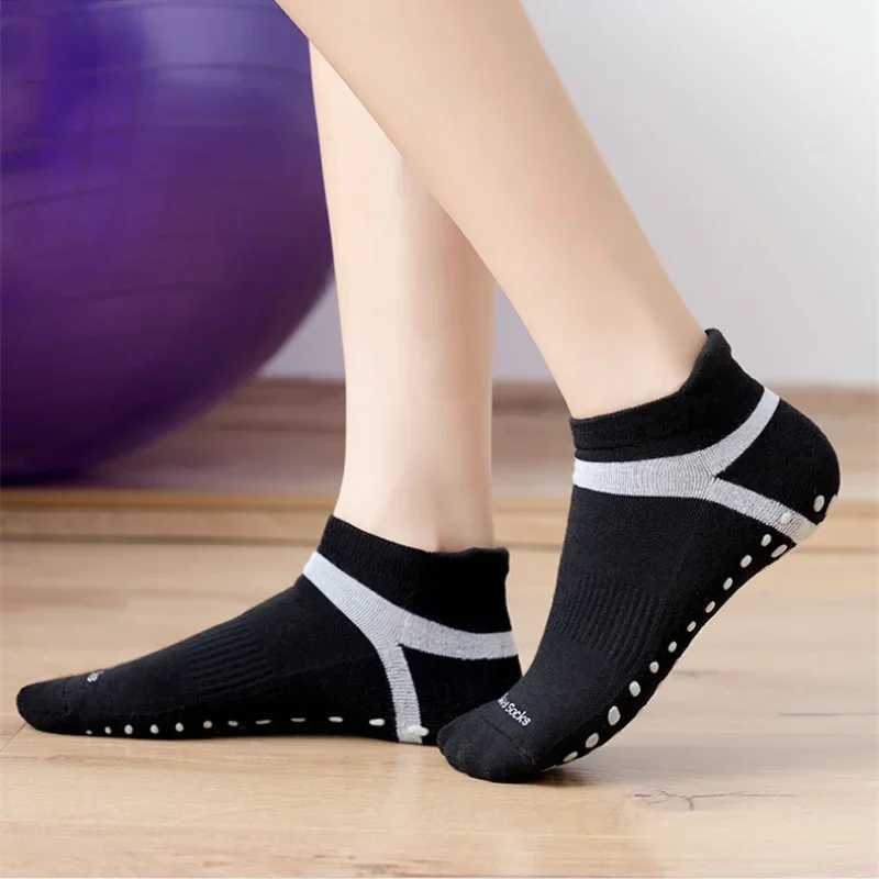 Yoga Socks Men Women Profional Silicone Non-slip Pilates Socks Large Size Indoor Floor Gym Fitn Cotton Dance Sports SocksXJ241125