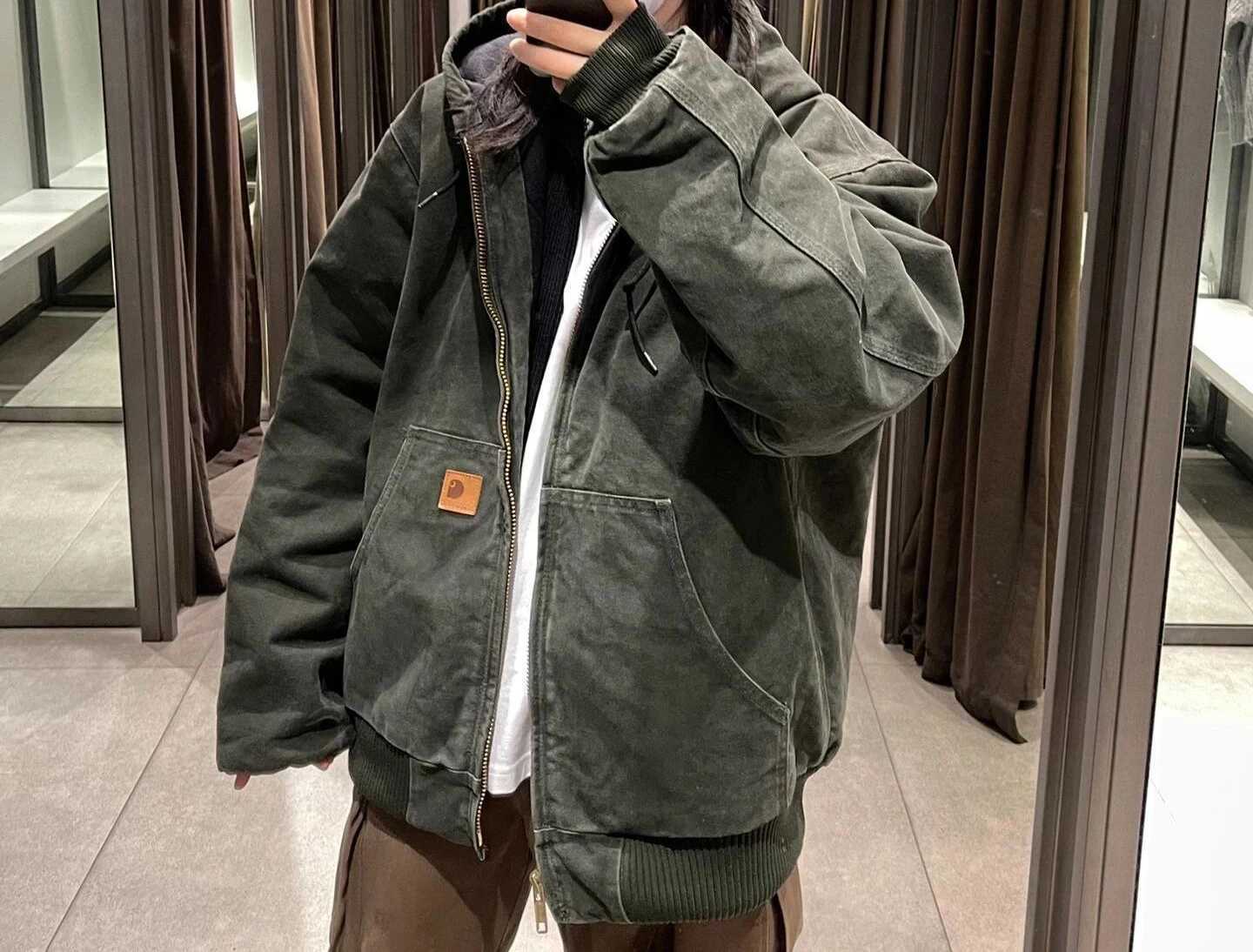 Men's Jackets Mens Tracksuits New Trend J130 Hooded Casual Simple Original Quilted Personalized Unique Tool Coat J241123