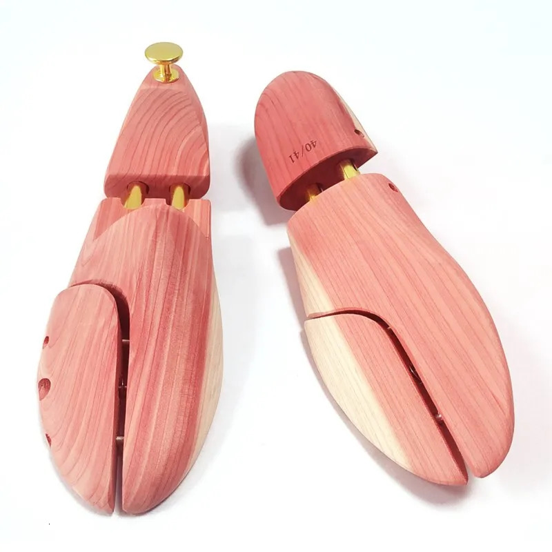 1 pair of wooden shoe tree stretching machine adjustable shoe rack organizer support shoe rack cedar wooden shoe stretching machine 241126
