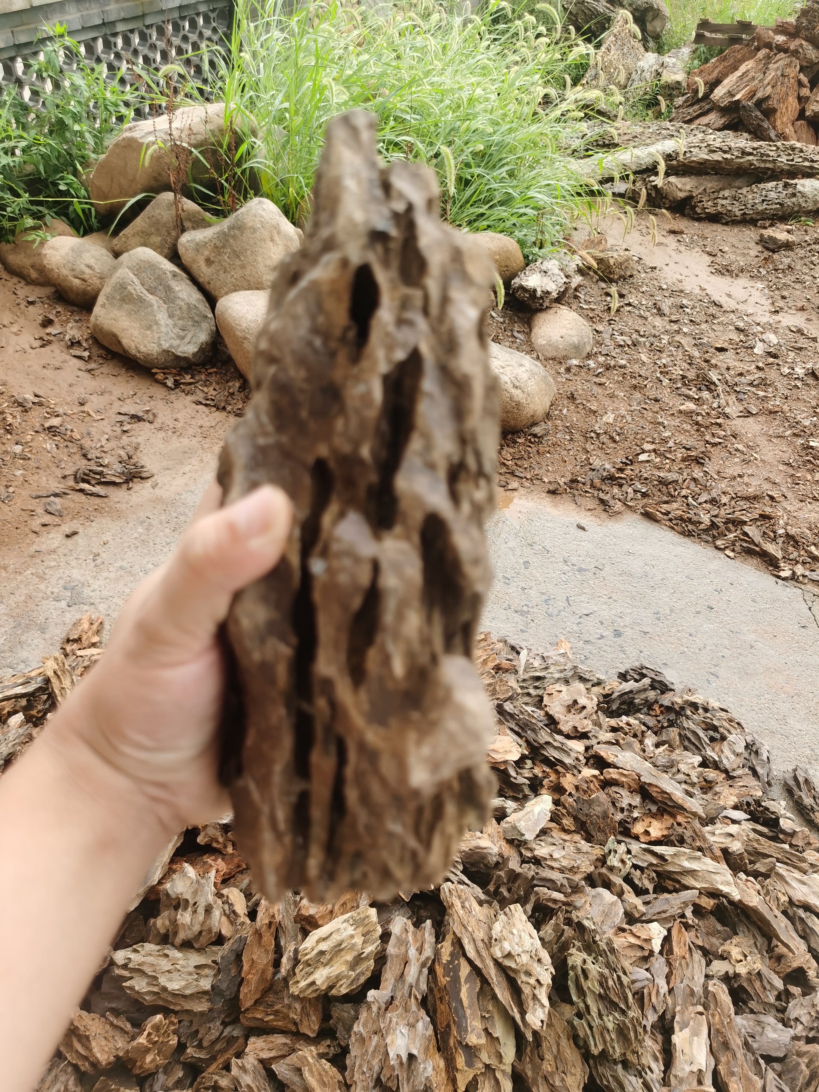 15-60cm landscaping stone fish tank rockery pickling fish tank landscaping seiryu stone