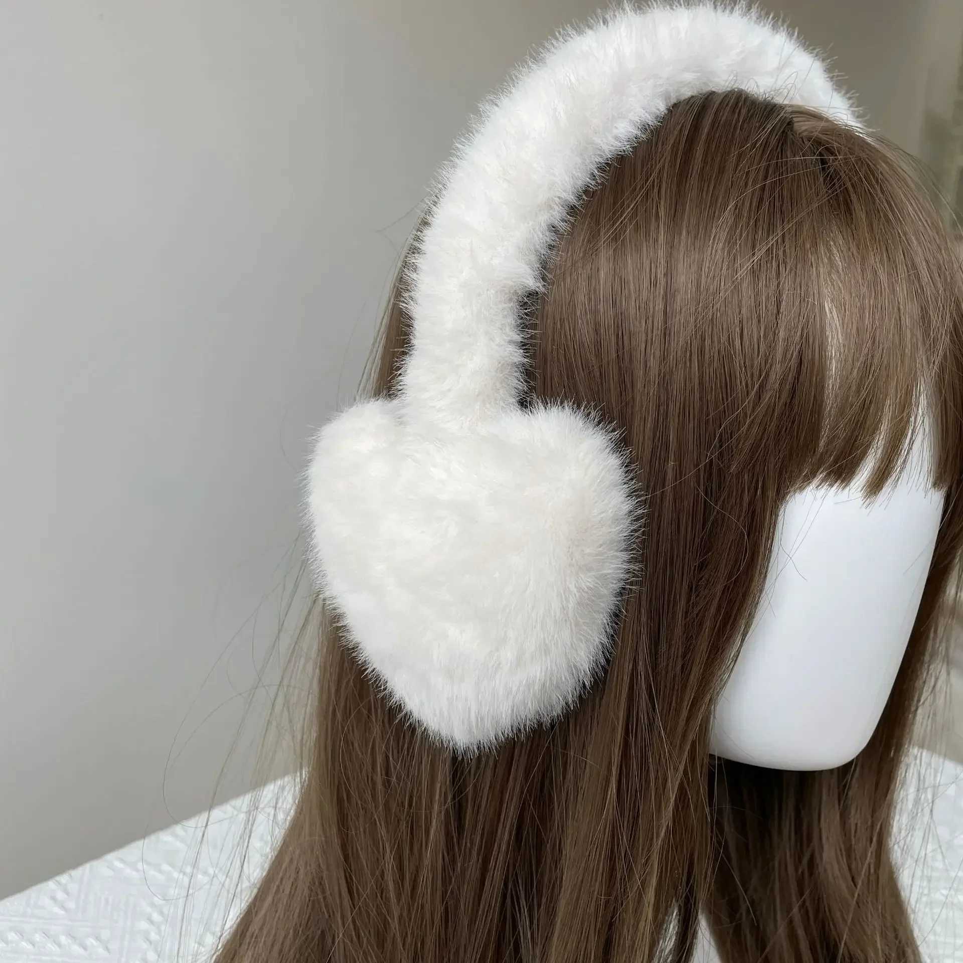 Women Kaii Heart Earmuffs Cat Y2k Korea Winter Warm Thickened Janese JK Ear Protection Cycling Eaags AccoriesXJ241126