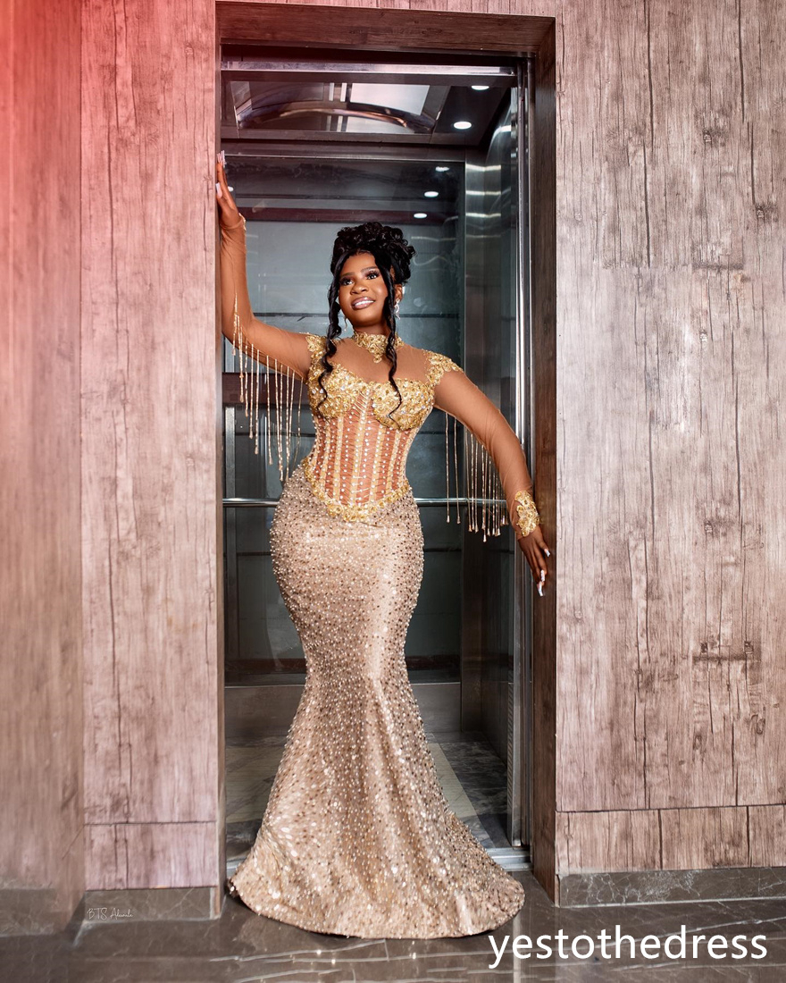 2024 Luxury Gold Prom Dresses for Black Women Promdress Illusion Sheer Neck Long Sleeves Beading Tassel Sequined Lace Birthday Dress Second Reception 