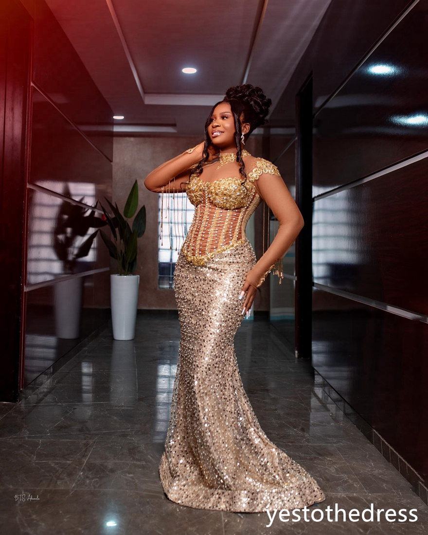 2024 Luxury Gold Prom Dresses for Black Women Promdress Illusion Sheer Neck Long Sleeves Beading Tassel Sequined Lace Birthday Dress Second Reception 