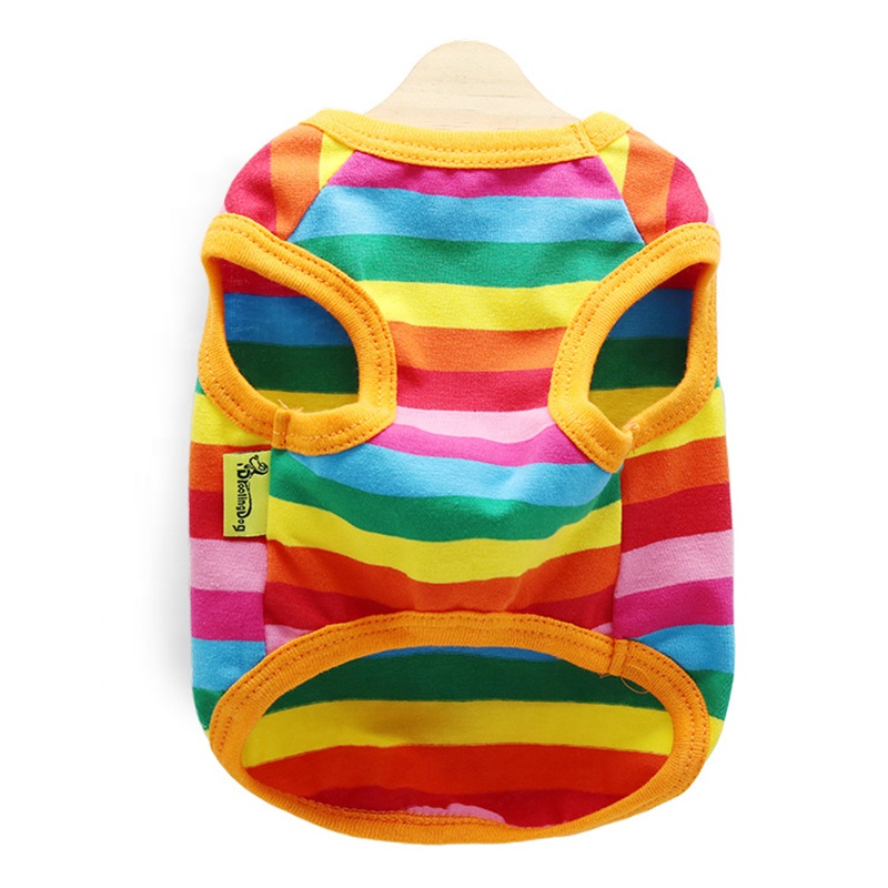 Luxury Rainbow Stripe Printed T-Shirt Sweet Cotton Pet Apparel for Dogs and Cats XS S XL Sizes for Spring Winter Seasons