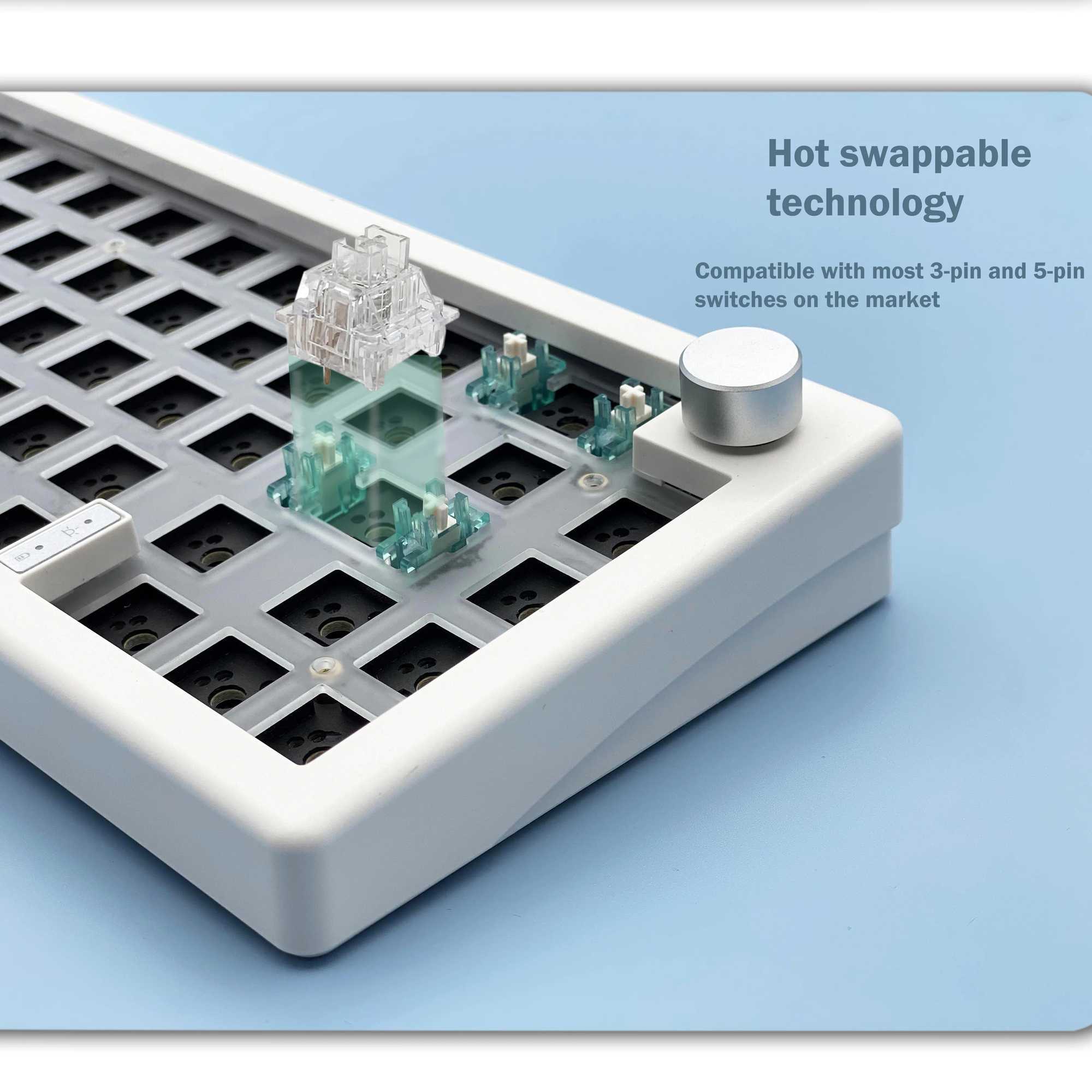 GMK67 65% pad 2.4G wireless hot swappable Custi mechanical keyboard kit RGB backlight Y241126