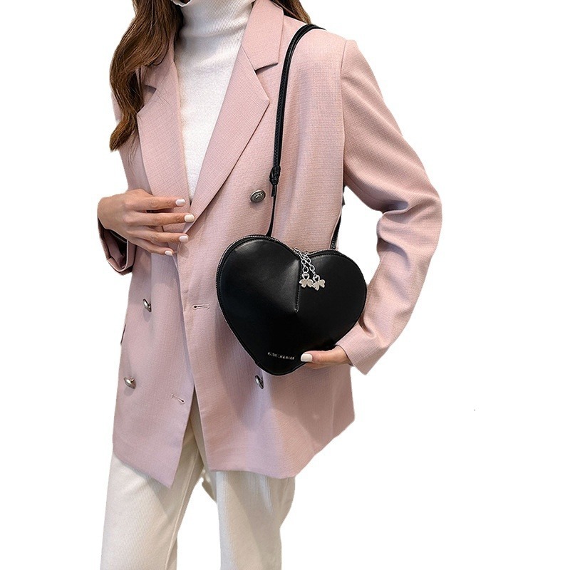 Designer Internet Famous Love Small Summer Versatile Stylish Women Crossbody Bags Commuting High-end Sense Niche Shoulder Bags