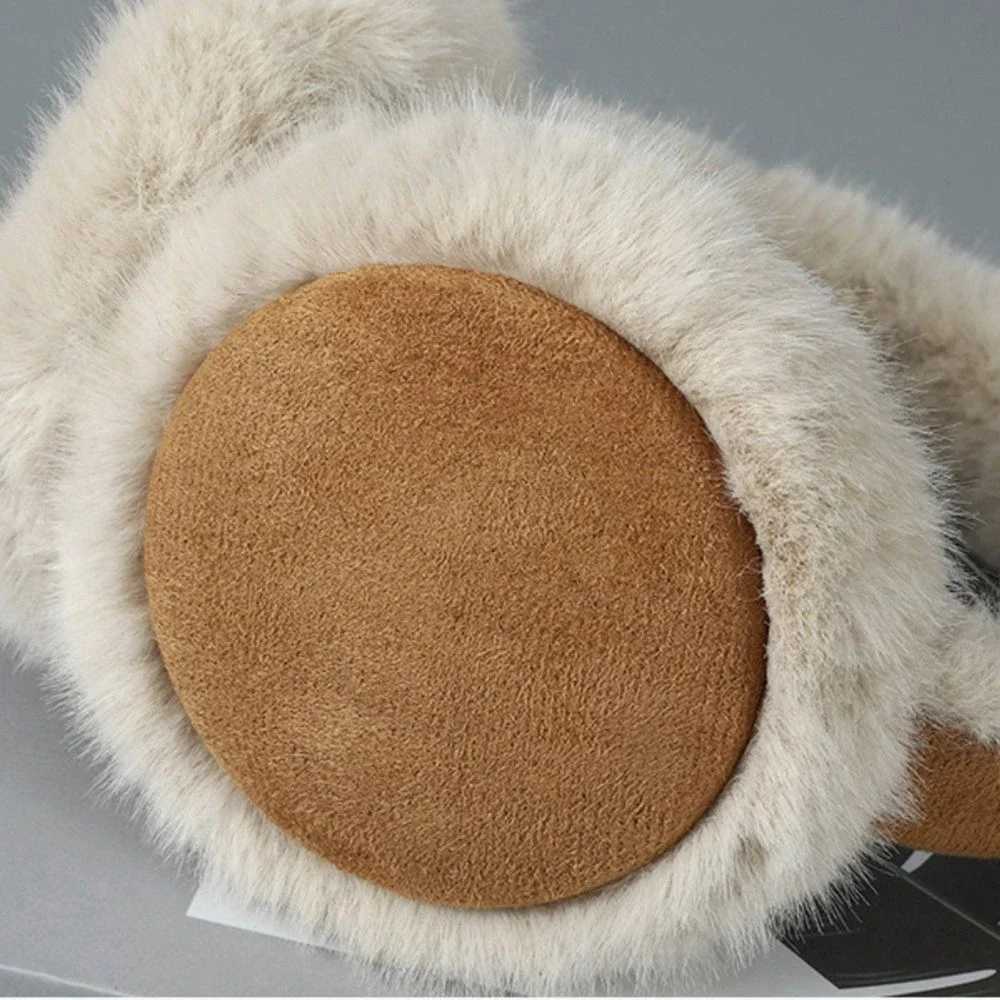 New Earmuffs for Autumn and Winter Womens Outdoor Travel Warm and Thickened Foldable Earmuffs with Plush Ear Protectors 2024XJ241126
