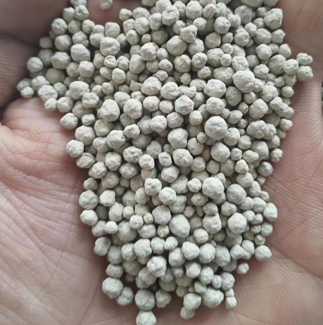 100% Raw Ore Bentonite Cat Litter OEM Customizable Irregular Shape Premium Cat Waste Management Product