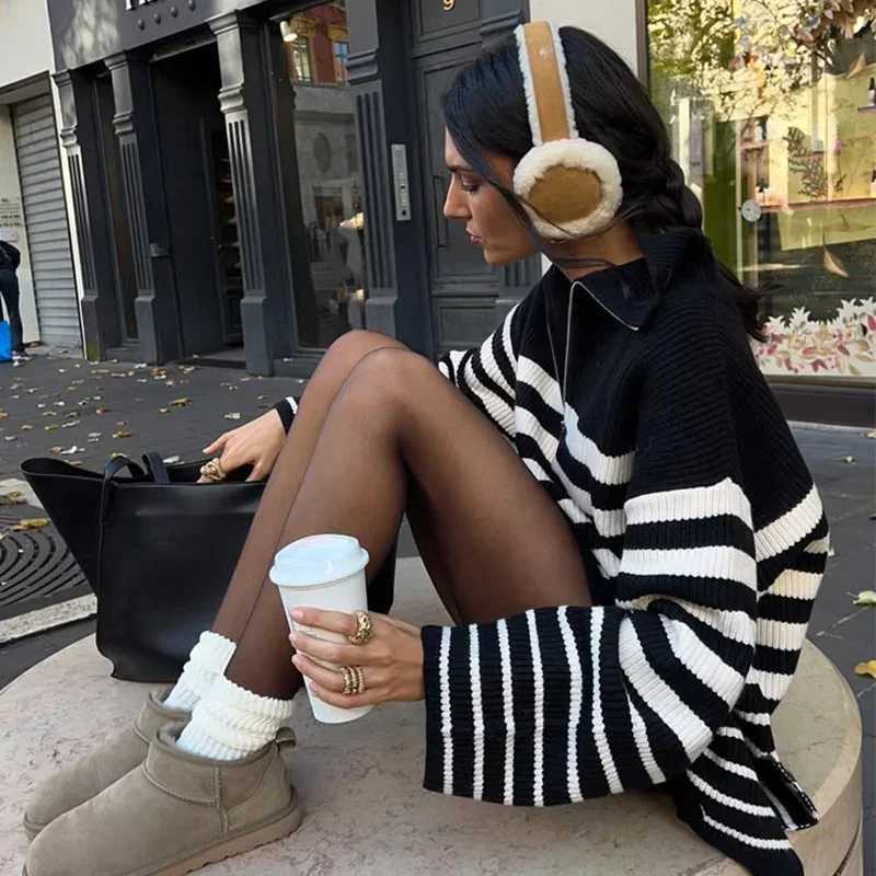 Wool Plush Earmuffs Women New Khaki Ear Warmers Fashion Sheepskin Fur Earmuffs For Winter Warm Headphones Muffs Woman CoverXJ241126