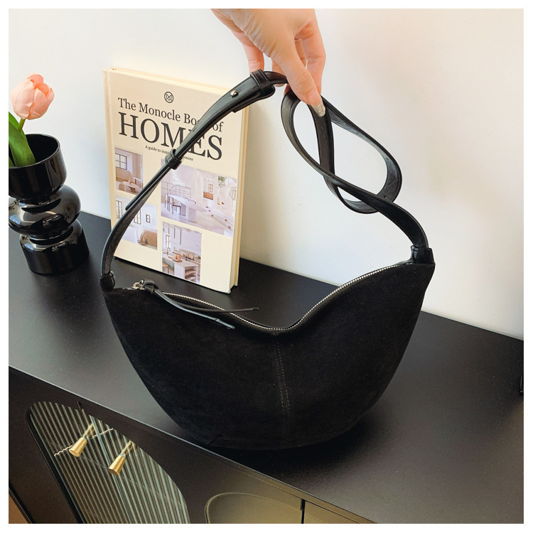Matte For Women, Large Capacity New Autumn And Winter Design, Single Shoulder Crossbody Bag, Horn Bag Designer Bags Handbags Women