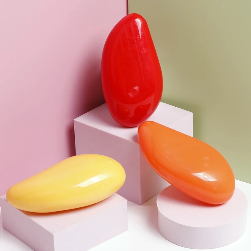 The Latest Design Mango-Shaped Dog Toy Outdoor Interactive Molar Stick Wear-Resistant Noise Reduction Pet Dog Toy