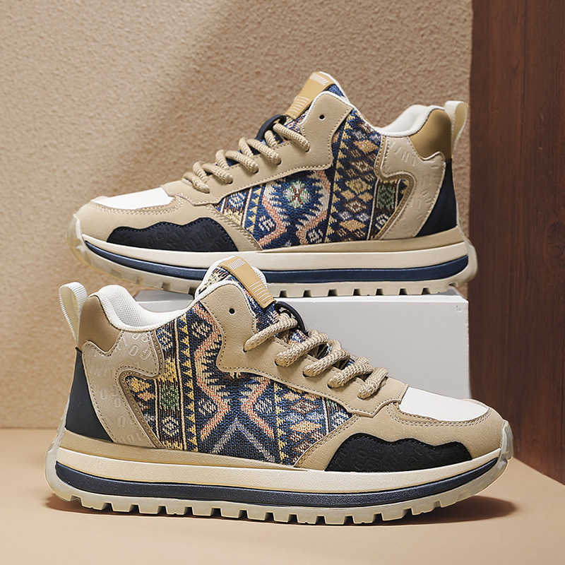 High Quality National style printed embroidered board shoes for autumn and winter new comfortable fabric surface height increasing thick sole versatil