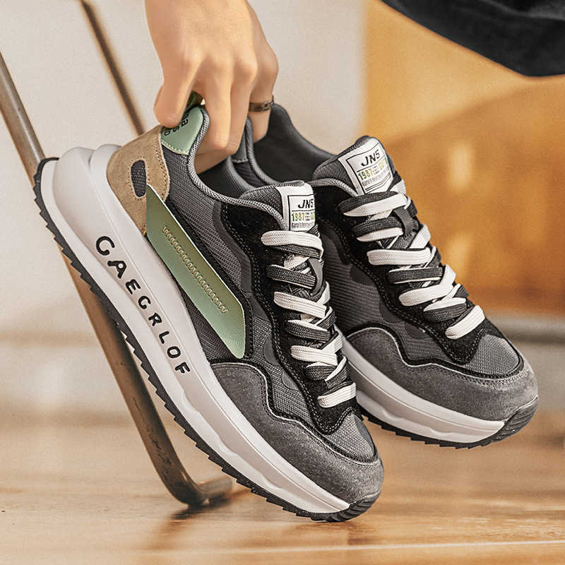 High Quality Cold sticky mens shoes spring new ultra fiber leather surface fashionable Forrest Gump shoes thick sole height increasing low top two ton