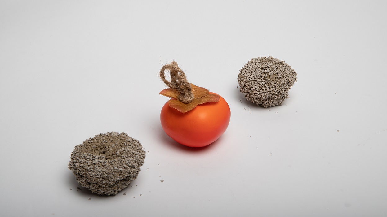 Customizable Color/Odor Light Weight Natural Sodium Low Dust 1-2.5mm Bentonite Sand