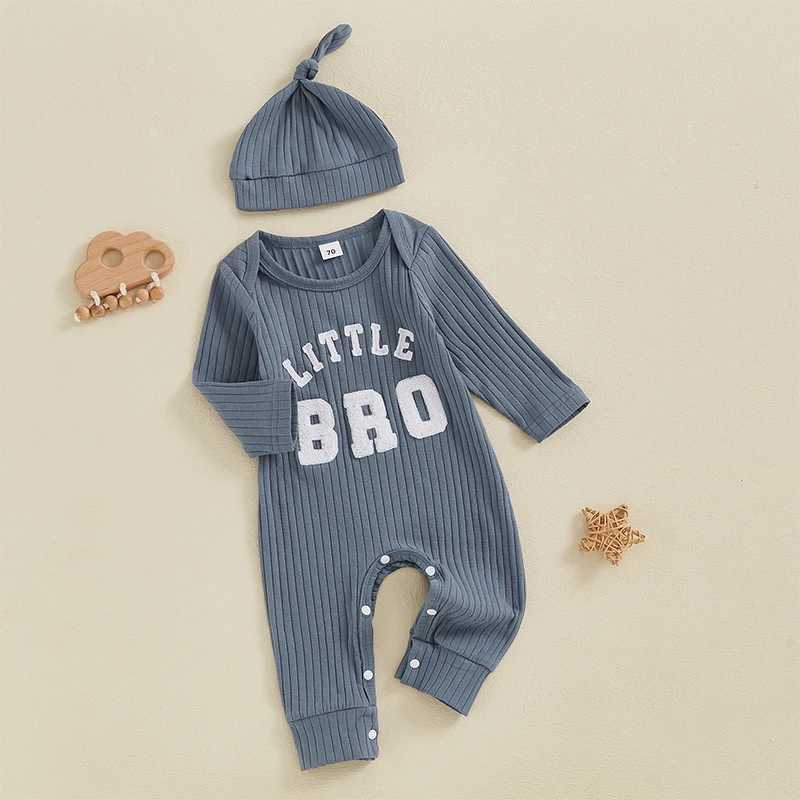 Clothing Sets Infant Boys 2-Piece Outfit Short Sleeve Striped Bodysuit with Matching Shorts and Sun Hat for Summer Fun H241126