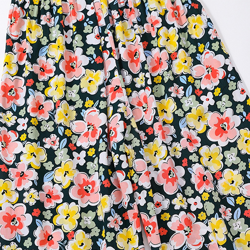 Ladies spring and summer thin casual pants tropical flower print can be worn home air conditioning pants beach sunscreen pants