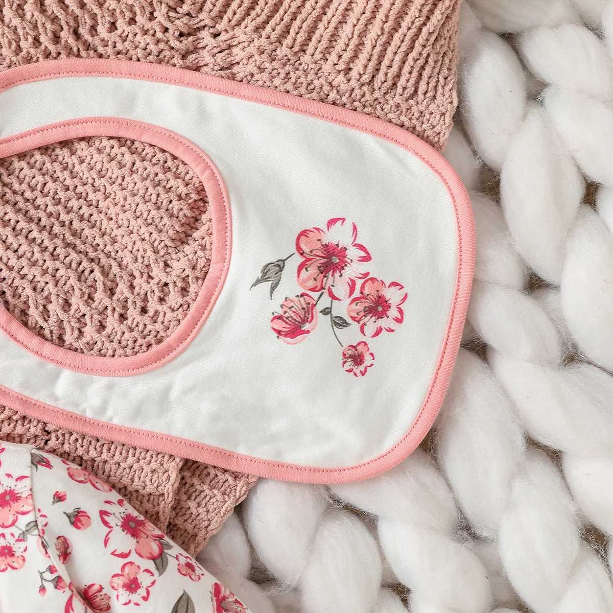 Clothing Sets 4Pcs Baby girls lovely print Flower autumn long-sleeve Fashion Vacation Jumpsuit +Bib+Headband+Gloves H241126