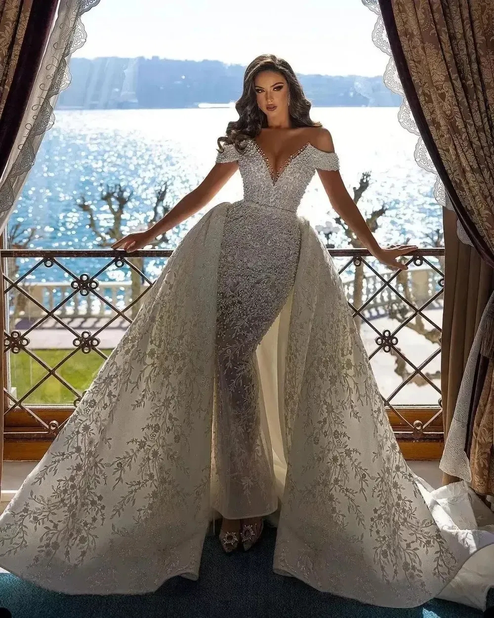 Arabic Beads Mermaid Wedding Dress with Detachable Train Off Shoulder Pearls Bridal Gowns Floral Lace Appliques Bride robes de mariee