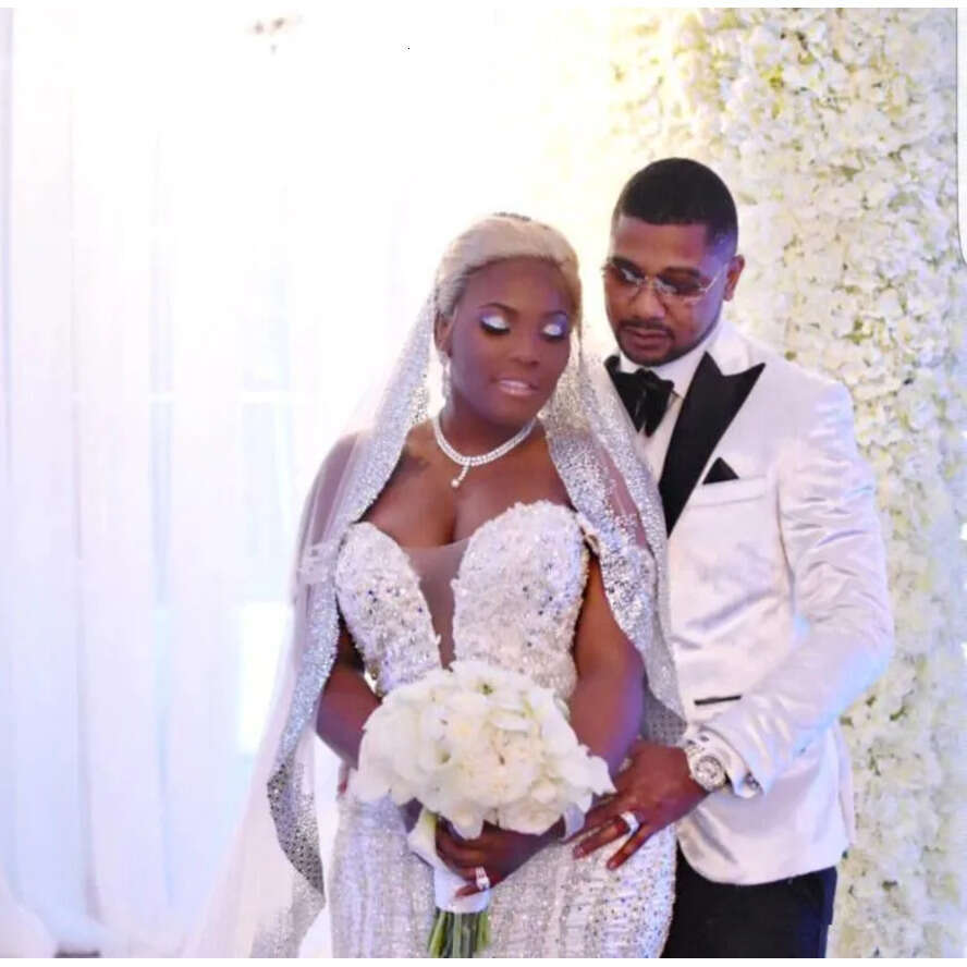 African Plus Size Mermaid Wedding Dresses 2020 Beads Sequins Sweetheart Off Shoulder Organza Ruffles Back Lace Up Custom Made Bridal Gowns