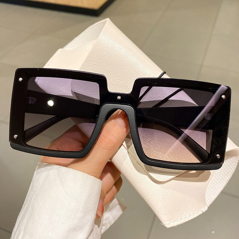 Men's and women's fashion personality sunglasses, street sunglasses large frame square UV sunglasses