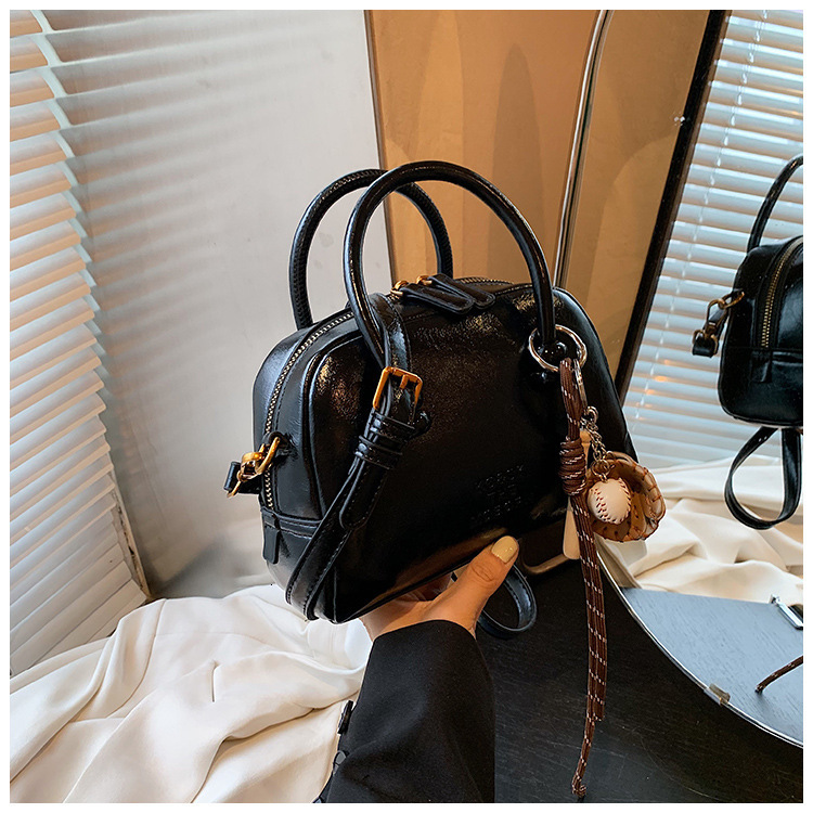 Women In Autumn And Winter, Fashionable Crossbody For Women, Hand-held Bowling Bags Designer Handbags