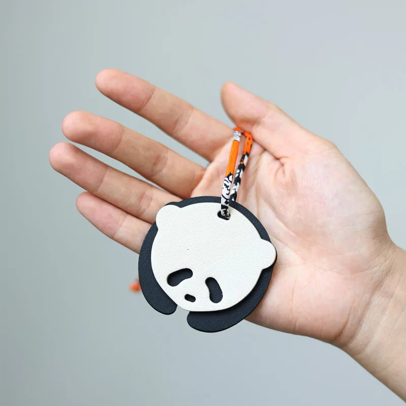 Pendant For Bags Genuine Leather Cute Key chain With Fine Ribbon Exqusite Small Gift Versatile Charm Decorations Accessories 241125