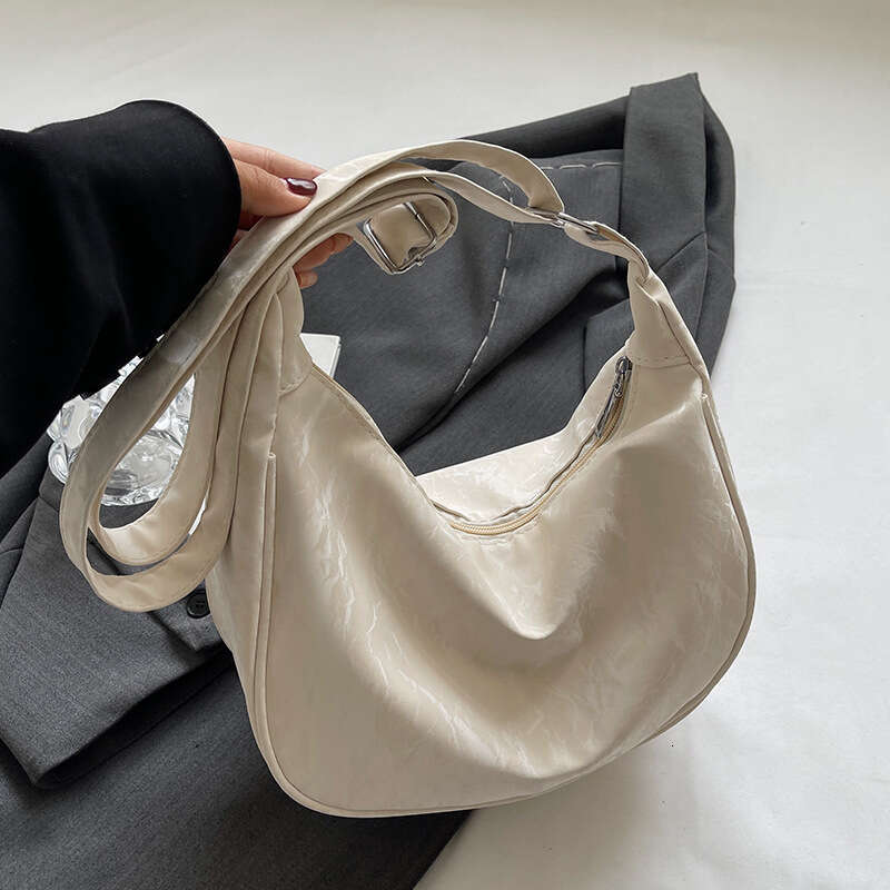 Korean Girl 2024 Summer Fashion Crossbody Instagram Single Shoulder Dumpling Bag Female