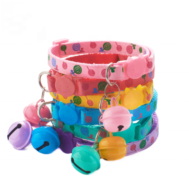 Upgraded Big Bell Hot Selling Printed Cat Paw Design multiple colour adjustable Pet Collar nylon cat dog collar