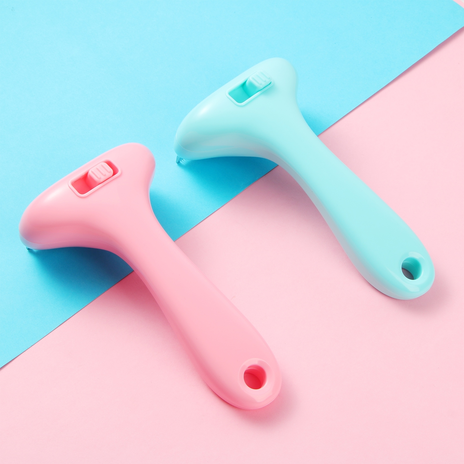 Pet self cleaning massage brush spray steam pet brush for dog cat removing hair