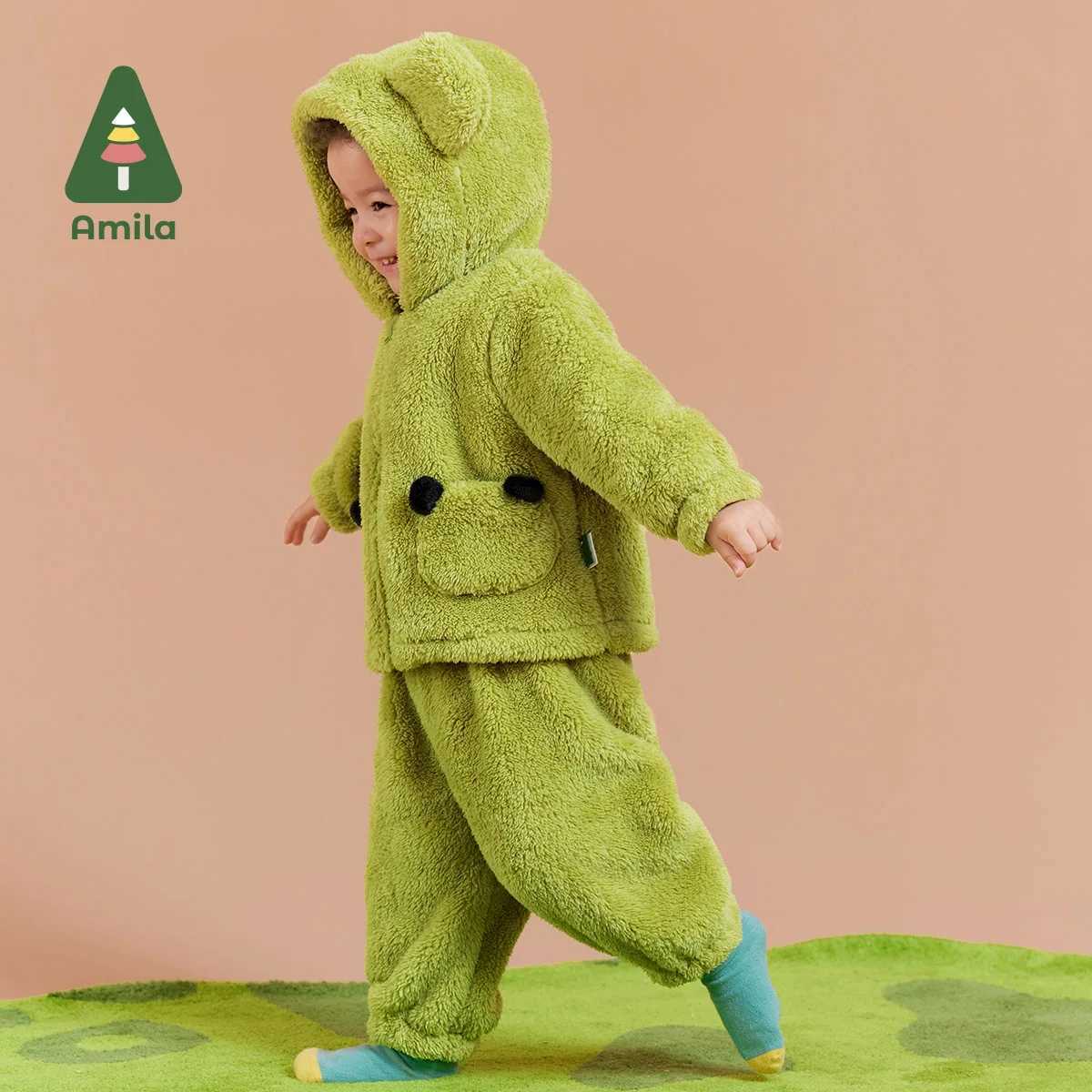 Clothing Sets Amila Baby Children Loungewear Set 2024 Winter New Multicolour Fleecing Soft Panda Pattern Warm Baby Clothing H241126