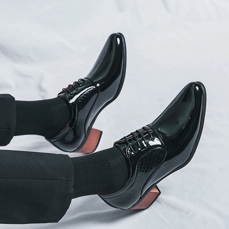 mens lace up Oxford shoes 2024 genuine leather high heels club classic pointed casual fashion shoes style 241126