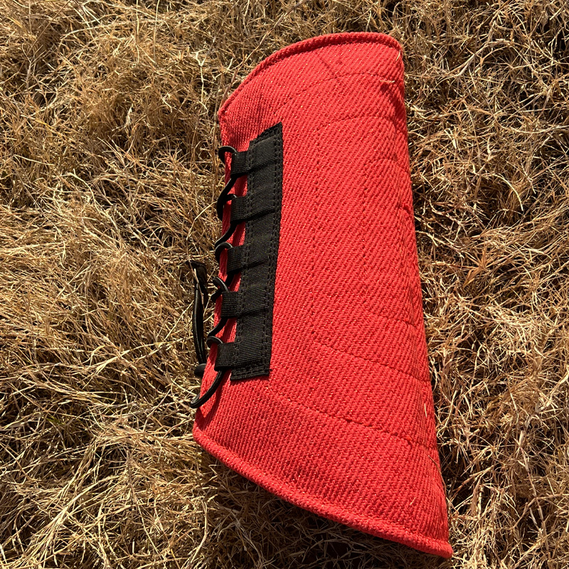 Portable Durable Sleeve Hidden Tear-Resistant Cloth Bite Suit Protection Cover Working Dogs Dog Training Supplies For Outdoor