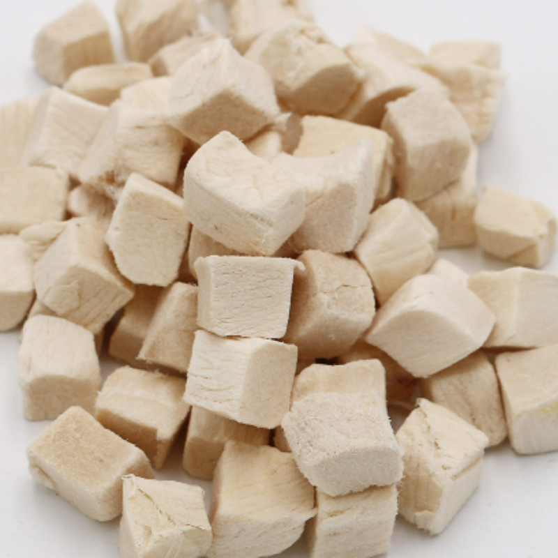 Wholesale Raw Meat Natural Chicken Diced Freeze Dried Chicken Meat