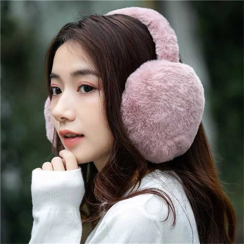 Soft and plush earmuffs keep warm in winter suitable for women fashionable men outdoor earmuffs and ear protection W241126
