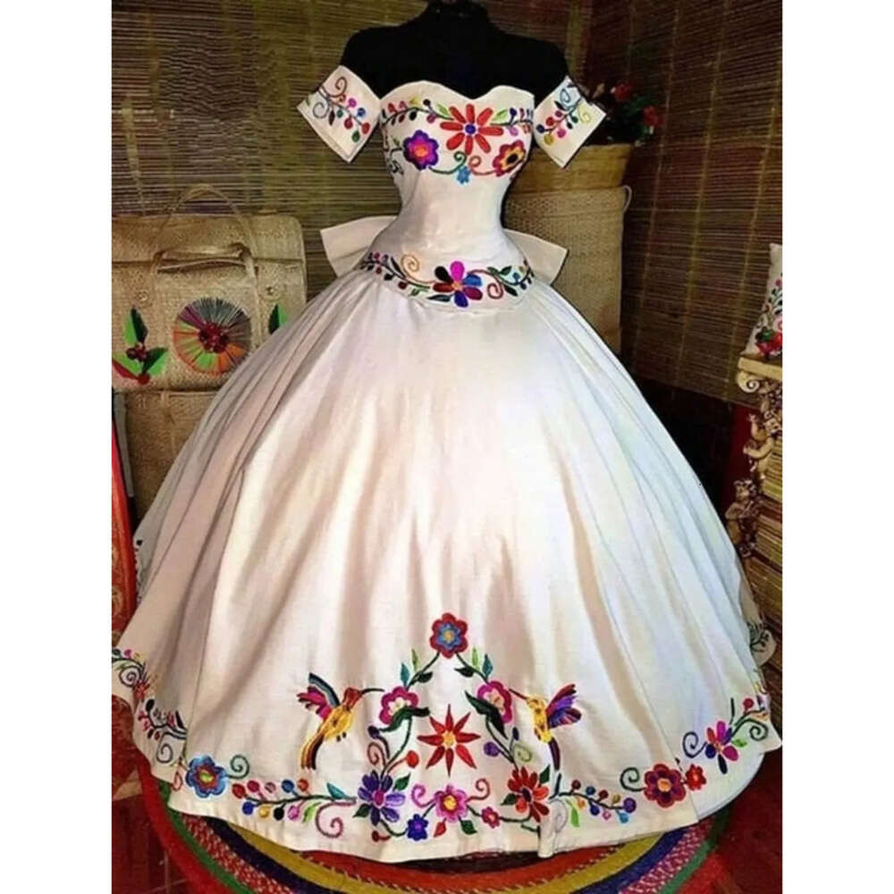 Mexican Quinceanera Embroidery Wer Long Charro Short Dresses Sleeves Off Shoulder Sweetheart Necke Princess Prom Ball Gown 15 Vestido XV Anos 6660306