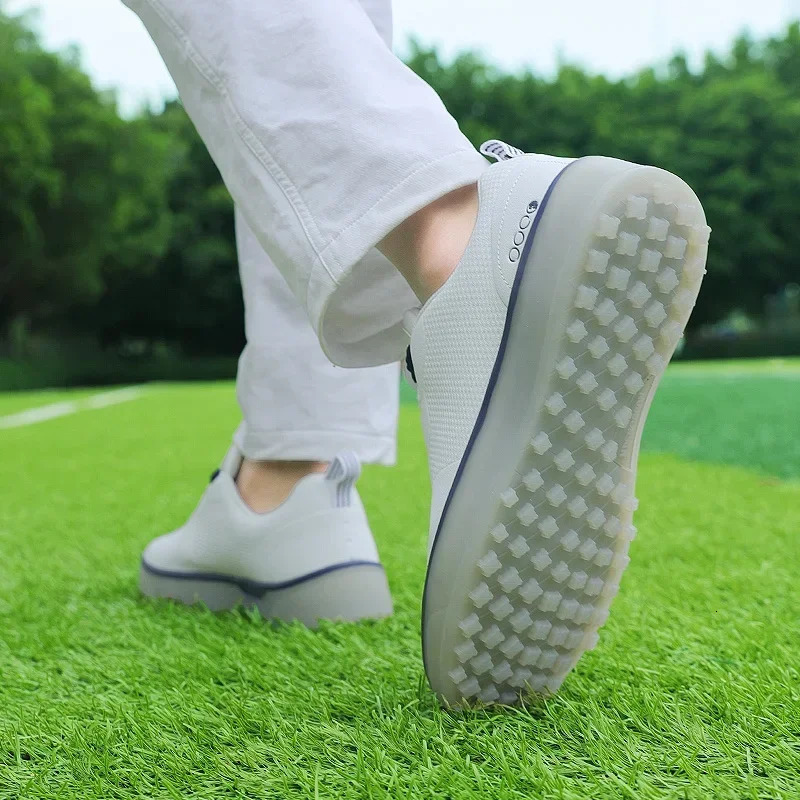 Men Golf Shoes Professional Golf Shoes Golfers Wears Light Weight Walking Sneakers Male 241126
