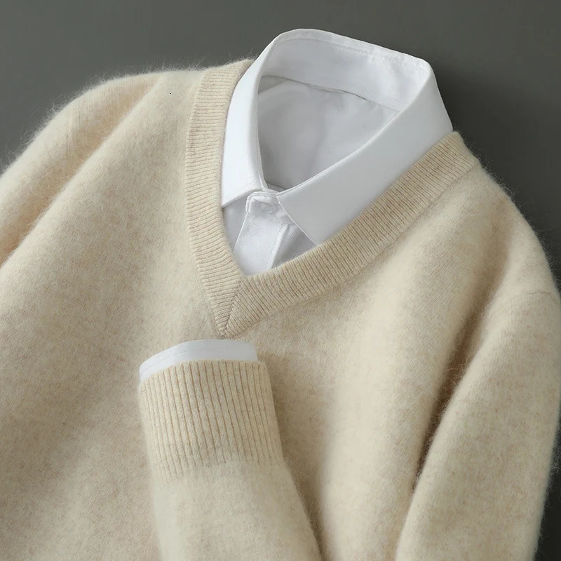 Mens sweater automatic and winter cashmere sweater wool pullover sweater thick bottom knitted V-neck loose warm Korean version 241126