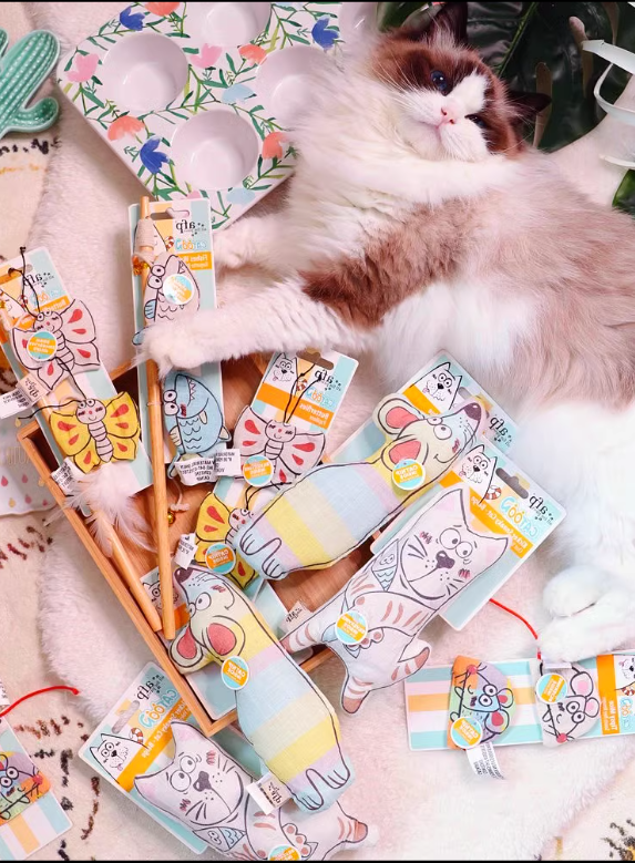 AFP Cat Accessories Products Interactive Cat Toys Feather Cat Wand Teaser Catnip Toys Scratching Post Scratcher For Small Pet