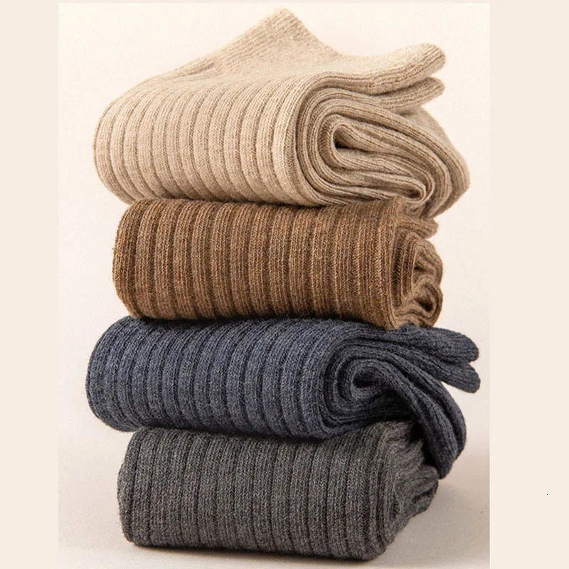autumn and winter mens cotton socks knitted warm and antibacterial socks mens daily wear solid color stripes breathable and high-quality 241126