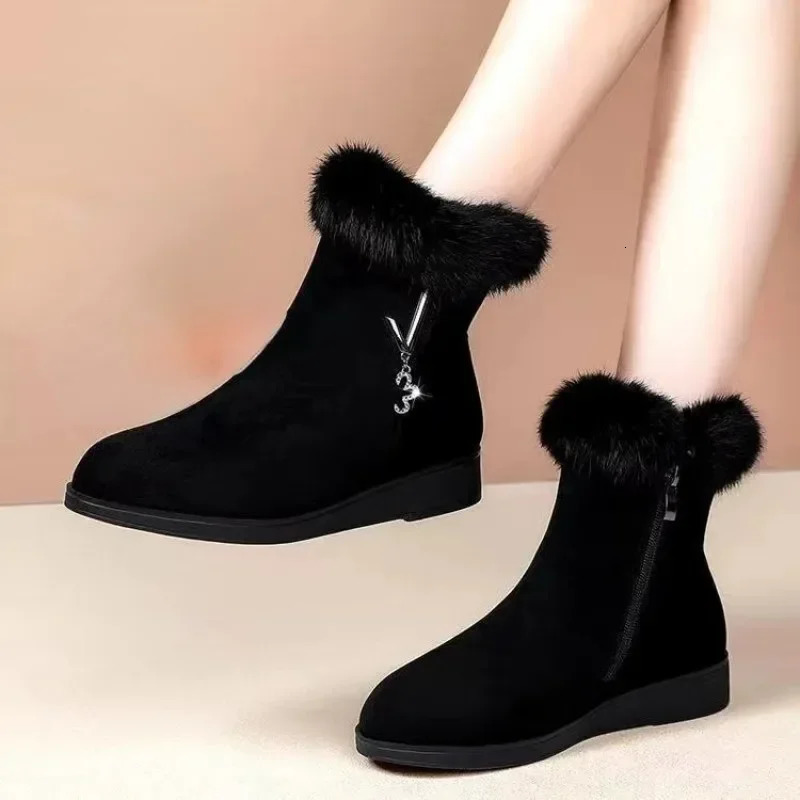 Womens ankle boots 2024 snow boots winter thick cotton shoes flat bottom plush zipper warm and comfortable anti slip cotton boots 241126