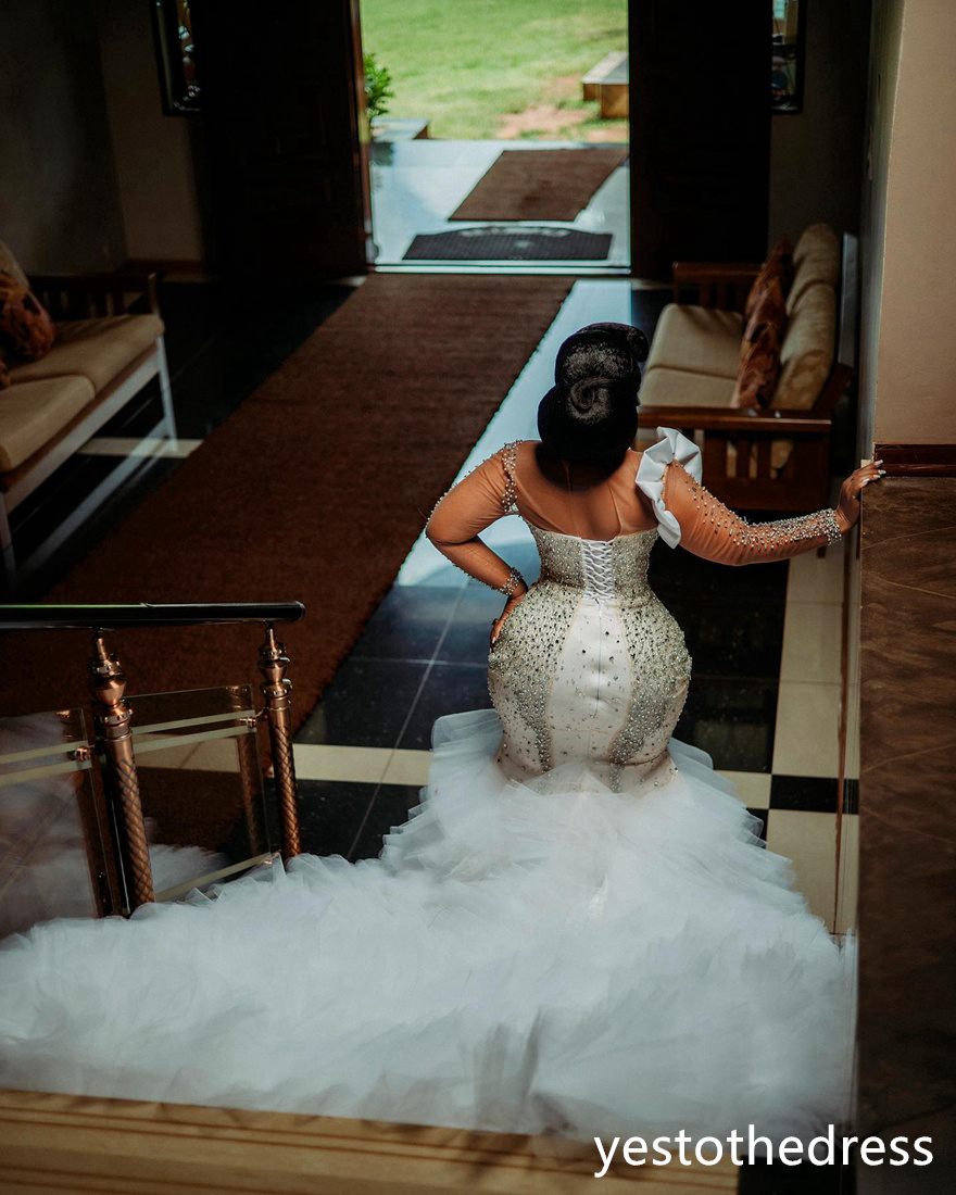 2024 Luxurious Mermaid Wedding Dresses Bridal Gowns Plus Size Illusion Side Split Rhinestones Pearls Beaded Lace Wedding Gown for African Black Women 