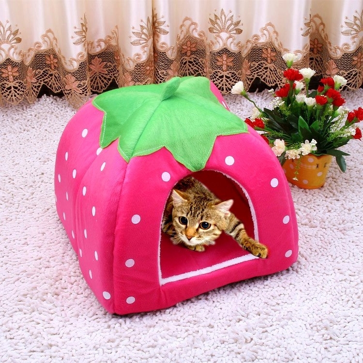 Strawberry Shaped Foldable Pet House Four Seasons Semi-Enclosed Multi-Specification Dog Mat Short Plush Pet House Nest