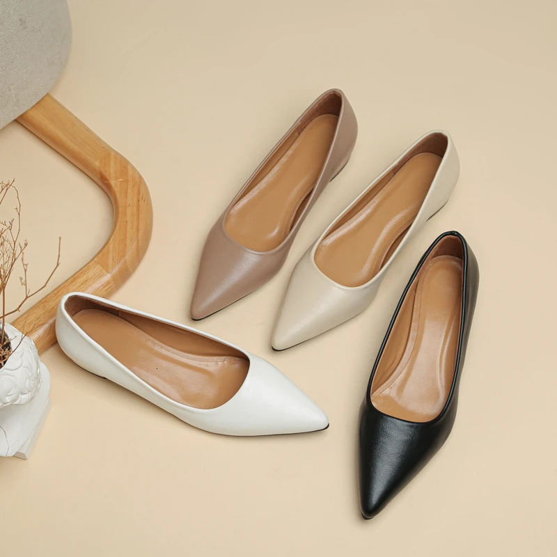 Pointed Toe Shallow Mouth Square Heel Small Leather Shoes Womens Elegant Fashion High Heels Dress Shoes Zapatos Mujer 241126