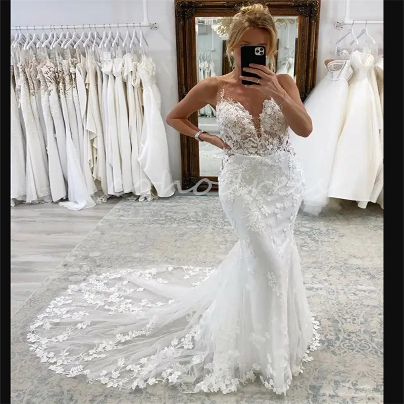 Luxury Mermaid Lace Wedding Dresses Sexy V Neck Beaded Appliques Country Bridal Gowns Court Train Church Bride Dress Gelinlik Vestio De Novia 2025