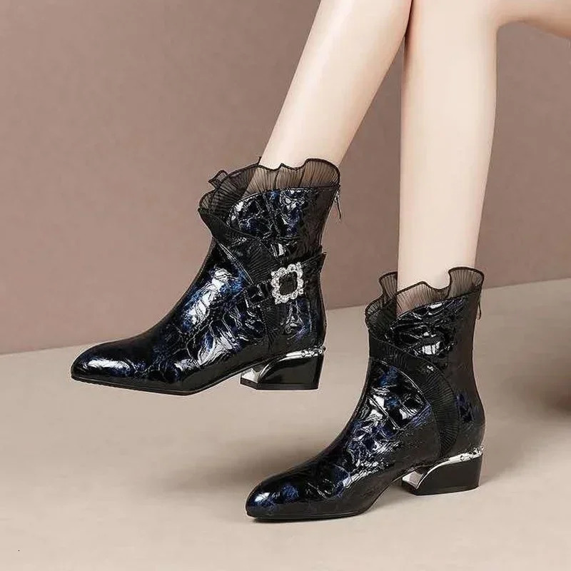 Comemore Womens Autumn and Winter Patent Leather Short Boots Thick High Heels Medium Tube Short Boots Corner Boots Ethnic Style 241126