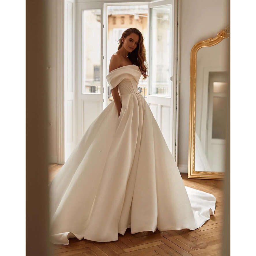 Nova Milla A E For Bride Off Shoulder Satin Countries Wedding Dresses Backless Buttons Designer Bridal Gowns Sweep Train